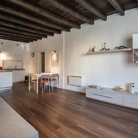 Casa Chiara 度假居 *